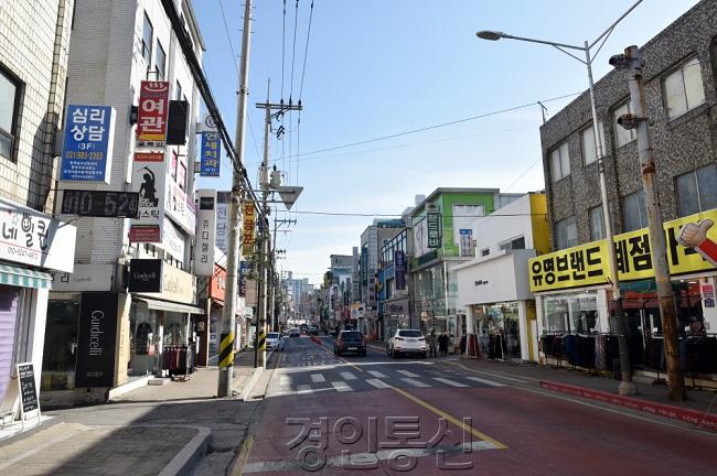 자료사진－김포+북변동+백년의+거리+현재모습.JPG